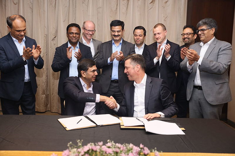 Volkswagen und Mahindra unterzeichnen Kooperationsvereinbarung für MEB-Komponenten in Chennai
