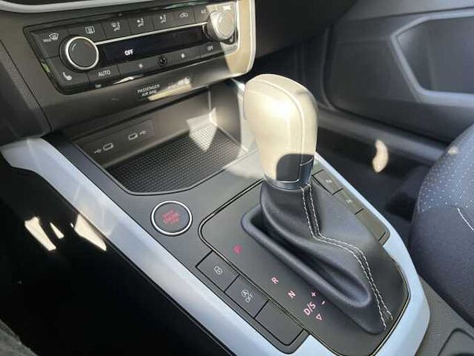 SEAT ARONA ROAD EDITION 1.0 TSI DSG+ACC+RFK+PDC+LED