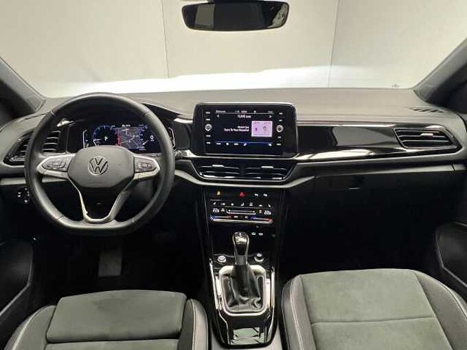 Volkswagen T-Roc 1.5 TSI DSG Style Panorama Klima Navi