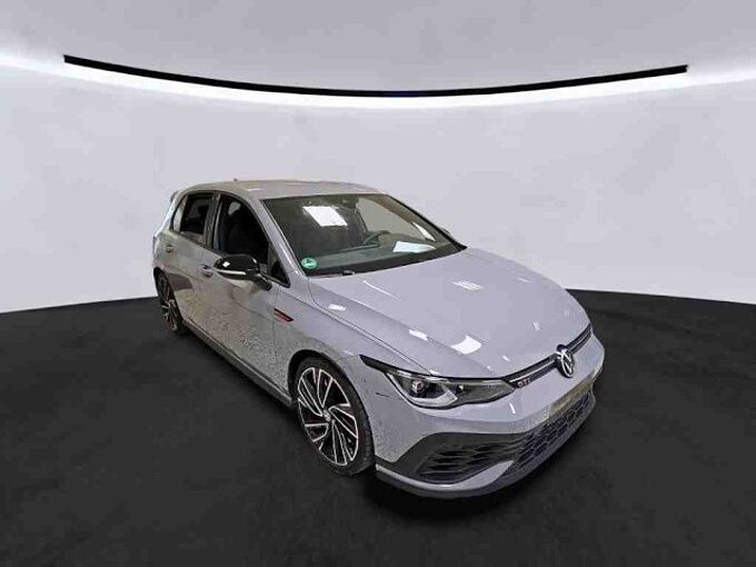 Volkswagen Golf VIII GTI Clubsport 2.0 TSI DSG Klima Navi