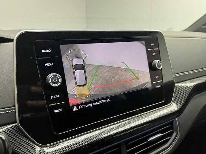 Volkswagen T-Cross 1.5 TSI DSG R-Line Klima Navi