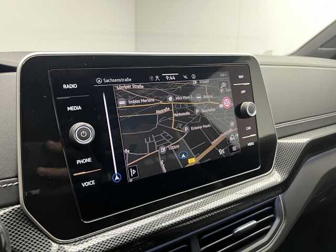 Volkswagen T-Cross 1.5 TSI DSG R-Line Klima Navi