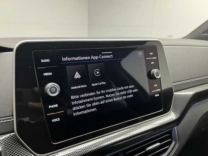 Volkswagen T-Cross 1.5 TSI DSG R-Line Klima Navi