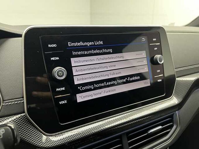 Volkswagen T-Cross 1.5 TSI DSG R-Line Klima Navi