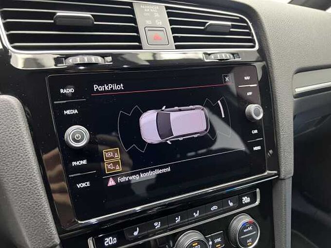 Volkswagen Golf VII GTI Performance 2.0 TSI DSG Klima Navi