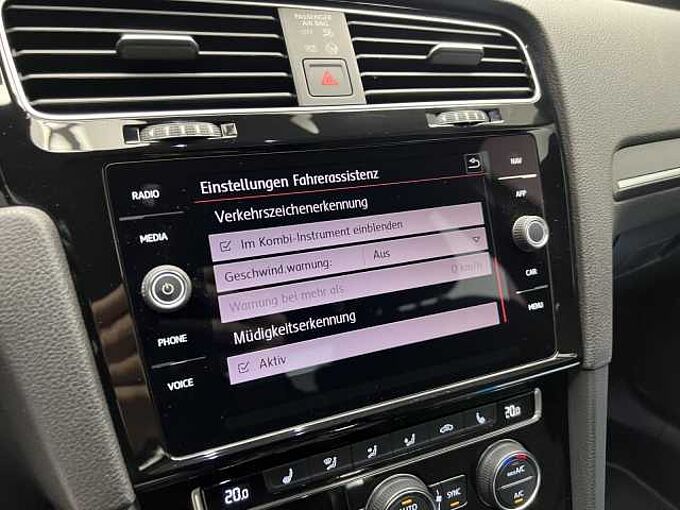 Volkswagen Golf VII GTI Performance 2.0 TSI DSG Klima Navi