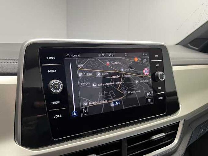Volkswagen T-Roc Cabriolet 1.5 TSI DSG MOVE Klima Navi
