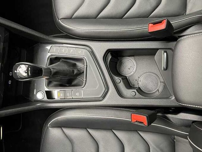 Volkswagen Tiguan 1.4 TSI DSG eHybrid R-Line Black Style+Pano