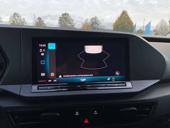 Volkswagen Caddy Cargo Motor: 2,0 l TDI EU6 SCR 75 kW Getriebe: 6-Gang-Schaltgetriebe Radst