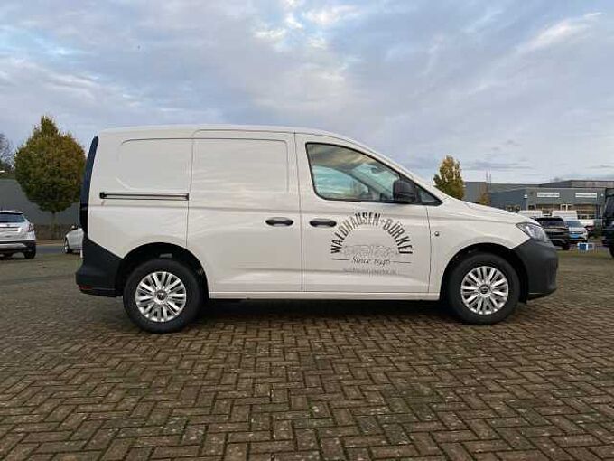 Volkswagen Caddy Cargo Motor: 2,0 l TDI EU6 SCR 75 kW Getriebe: 6-Gang-Schaltgetriebe Radst