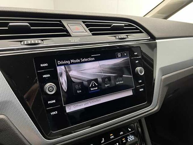 Volkswagen Touran 1.5 TSI DSG Comfortline 7-Sitzer Klima