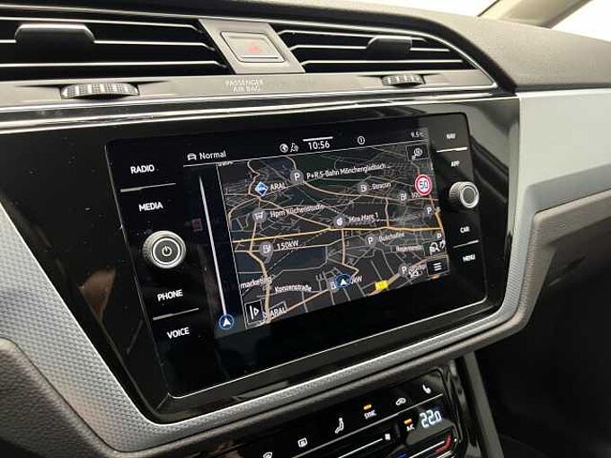 Volkswagen Touran 1.5 TSI DSG Comfortline 7-Sitzer Klima