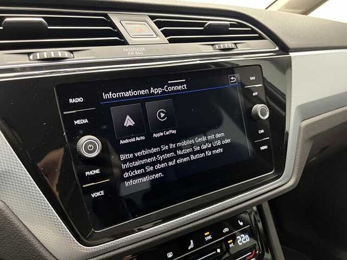 Volkswagen Touran 1.5 TSI DSG Comfortline 7-Sitzer Klima