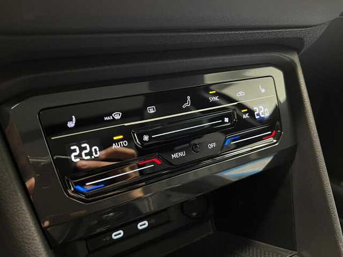 Volkswagen Tiguan 2.0 TSI DSG R-Line 4Motion Black Style+Panorama