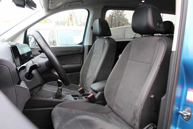 Volkswagen CADDY LIFE STYLE 2.0 TDI / PANO / AHK / NAVI / VOLL