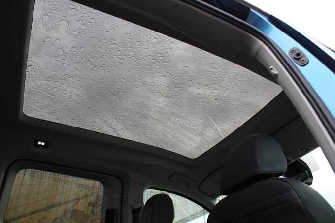 Volkswagen CADDY LIFE STYLE 2.0 TDI / PANO / AHK / NAVI / VOLL