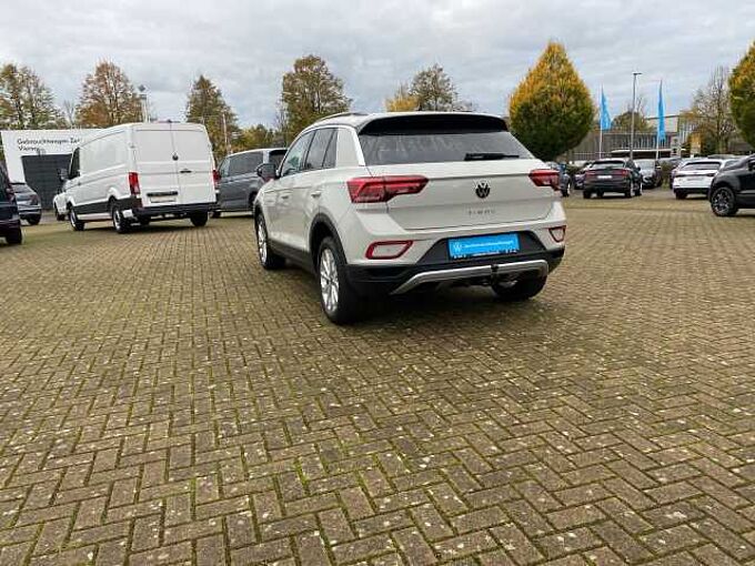 Volkswagen T-Roc 1.5 TSI Life dsg Klima Navi Einparkhilfe