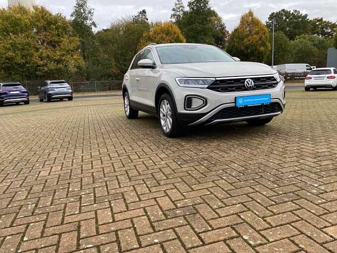 Volkswagen T-Roc 1.5 TSI Life dsg Klima Navi Einparkhilfe