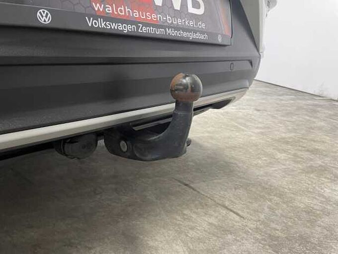 Volkswagen T-Roc 2.0 TDI Style Klima Einparkhilfe