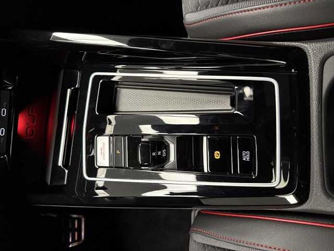 Volkswagen Golf VIII GTI Clubsport 2.0 TSI DSG Klima Navi