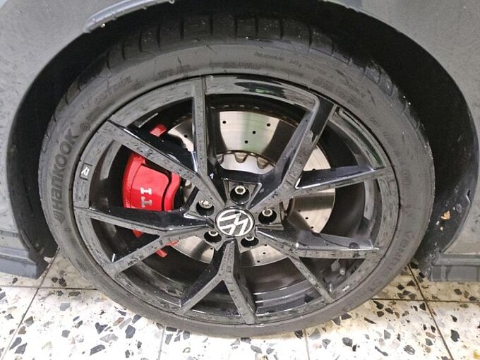Volkswagen Golf VIII GTI Clubsport 2.0 TSI DSG Klima Navi
