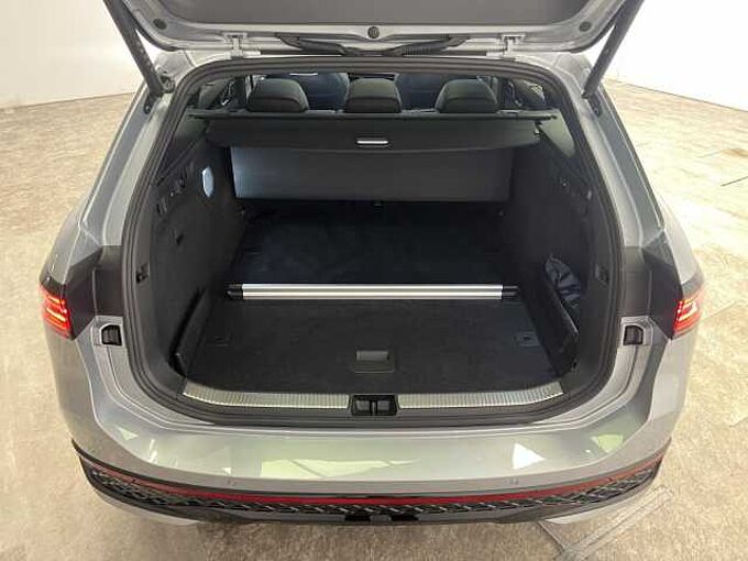 Volkswagen Passat Variant 2.0 TDI DSG R-Line Klima Navi