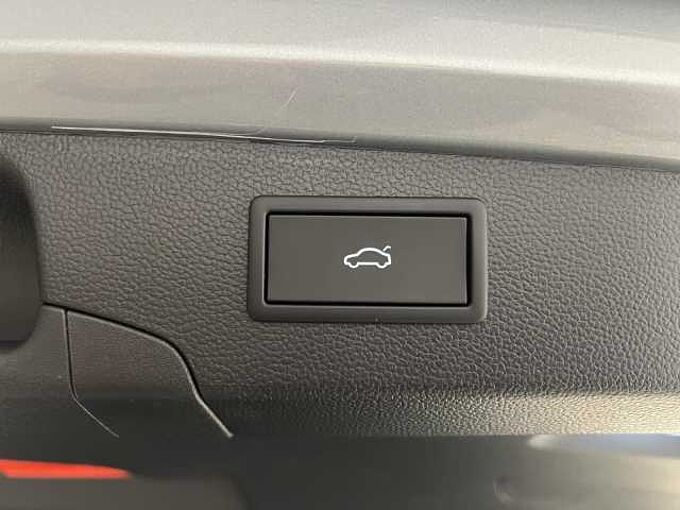 Volkswagen Passat Variant 2.0 TDI DSG R-Line Klima Navi