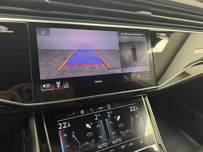 Audi Q8 55 TFSIe quattro S-line Klima Navi Leder