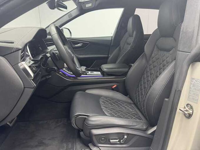 Audi Q8 55 TFSIe quattro S-line Klima Navi Leder
