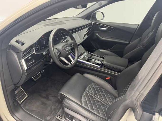 Audi Q8 55 TFSIe quattro S-line Klima Navi Leder