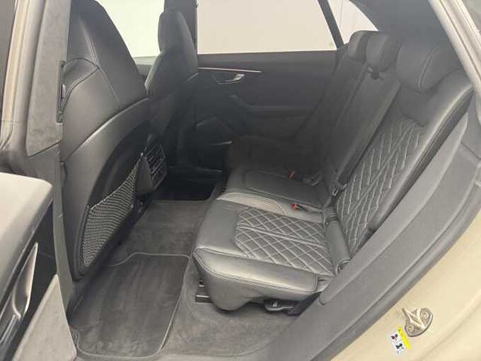 Audi Q8 55 TFSIe quattro S-line Klima Navi Leder