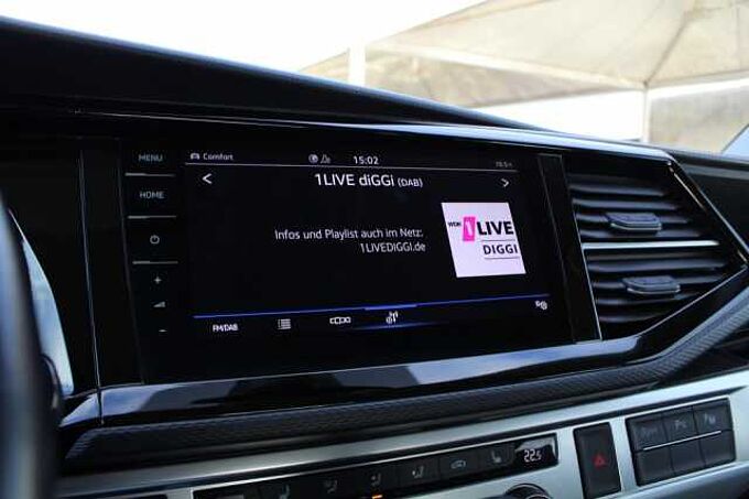 Volkswagen T6.1 MULTIVAN 4MOTION 2.0 TDI DSG / AHK / DCC / ACC T6