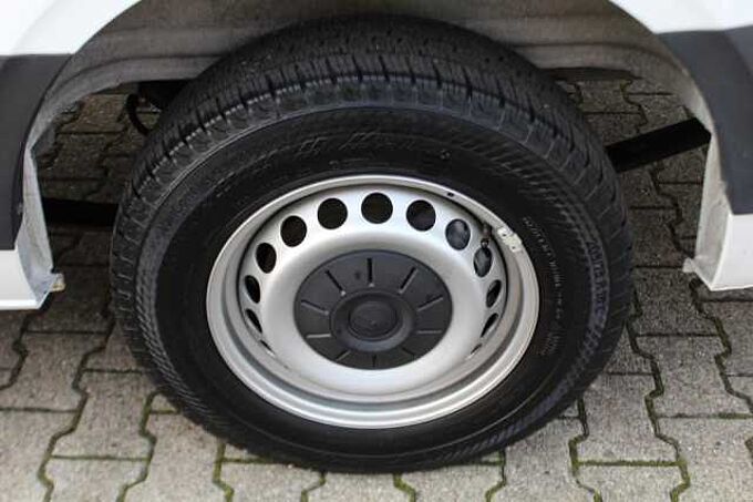 Volkswagen Crafter 35 Kasten HD 2.0 TDI Klima Einparkhilfe