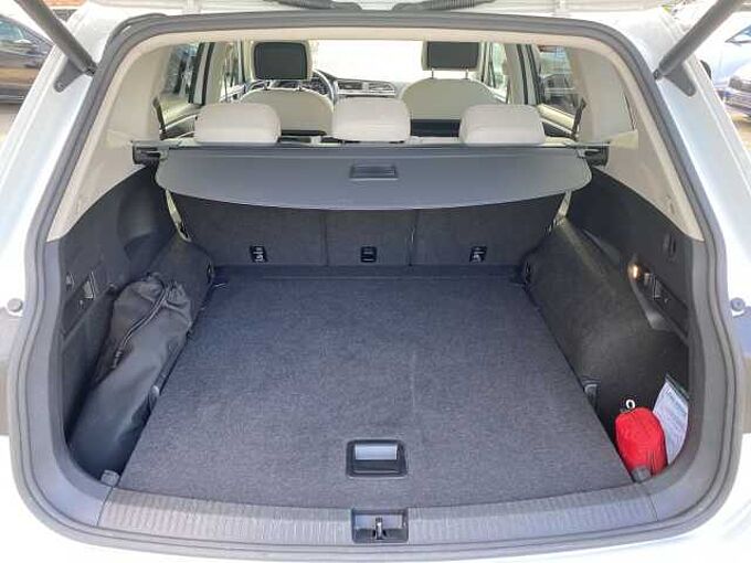 Volkswagen Tiguan Allspace 2.0 TDI Highline 4Motion Klima