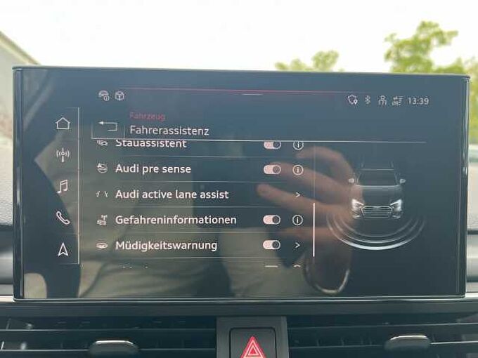 Audi A4 40 2.0 TFSI Avant S line * ACC *Smart.-Inter