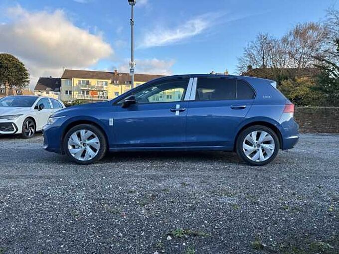 Volkswagen Golf Energy + DSG + Navi + Rückfahrkamera + LED