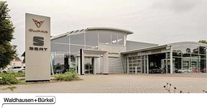 CUPRA ATECA VZ 2.0 TSI 4DRIVE DSG+AHK+PANO+ACC+RFK+PDC