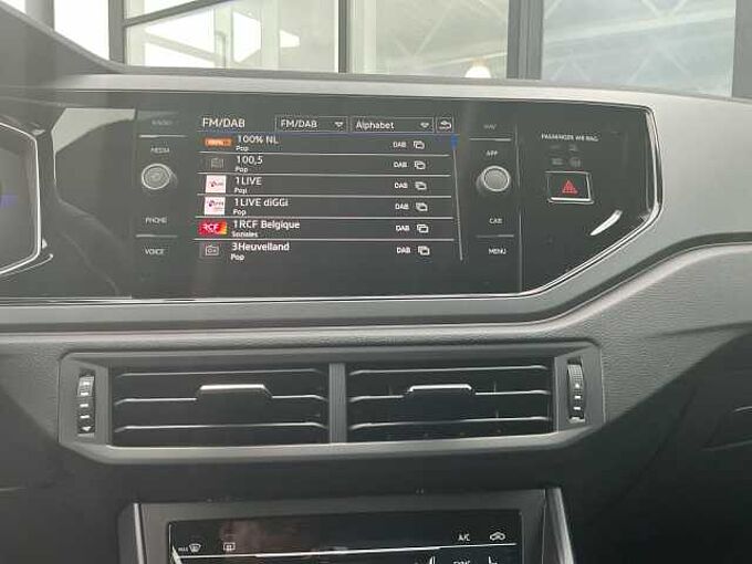 Volkswagen Taigo R-Line 1,0 l TSI OPF 85 kW (116 PS) 6-Gang