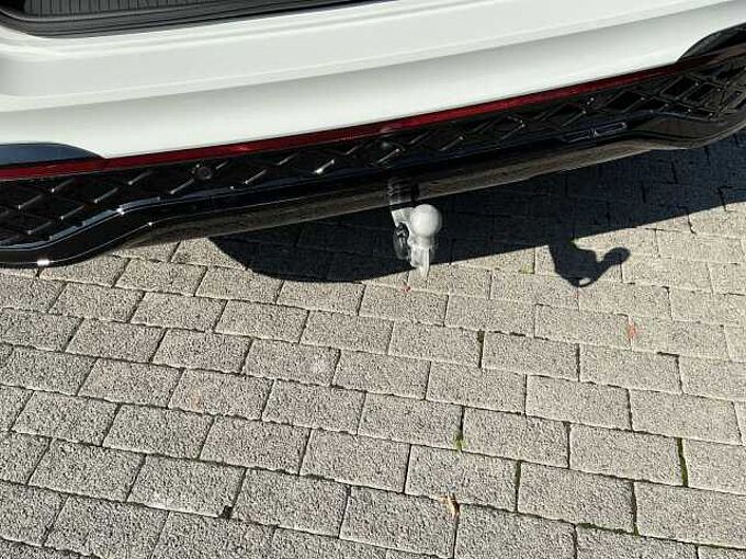 Volkswagen Tiguan R-Line 2,0 l TDI SCR 4MOTION 142 kW (193 PS) 7-Gang-Doppelkupplungsgetrie