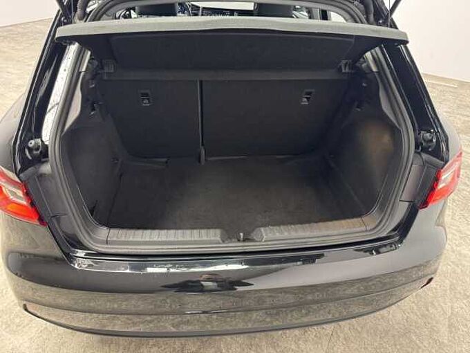 Audi A1 Sportback 25 TFSI Klima Navi Einparkhilfe