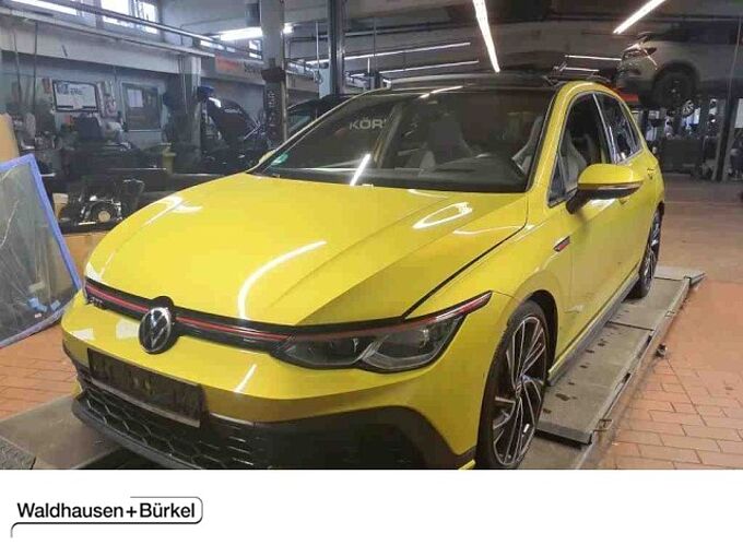 Volkswagen Golf VIII GTI Clubsport 2.0 TSI DSG HUD+Panorama