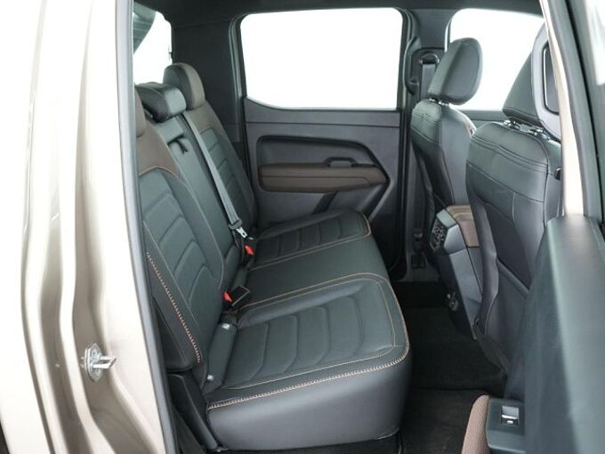 Volkswagen AMAROK PANAMERICANA 3.0 TDI DSG / AHK / HARMAN KARDON / MATRIX 3.0 TDI 177 kW Pa