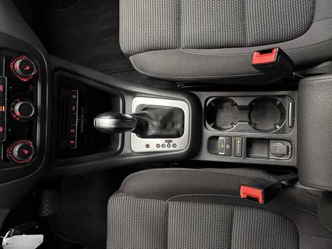 Volkswagen Sharan 1.4 TSI DSG Comfortline Klima Xenon Navi