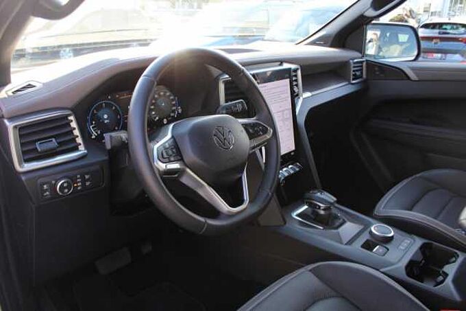 Volkswagen AMAROK DOKA 4MOTION 3.0 TDI DSG STYLE AHK / ACC / LEDER / STANDHEIZUNG