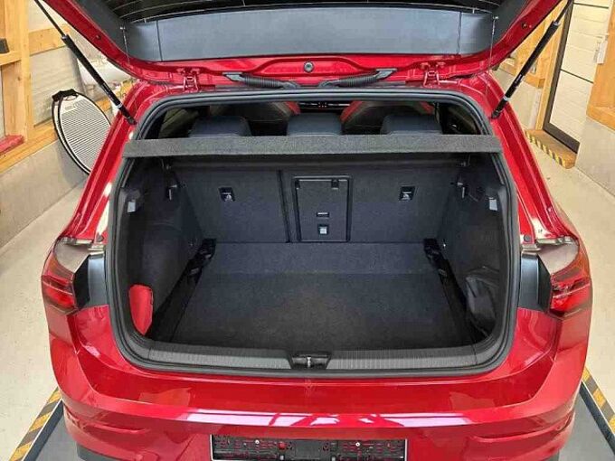 Volkswagen Golf VIII GTI Clubsport 2.0 TSI DSG Klima Navi