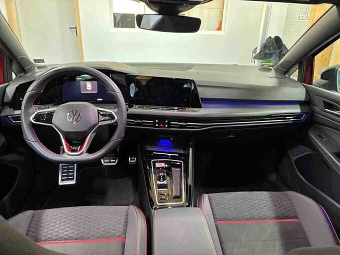 Volkswagen Golf VIII GTI Clubsport 2.0 TSI DSG Klima Navi