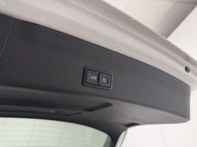 Audi S6 Avant 3.0 TDI quattro*PANO*B&O*MATRIX*RFK*ACC