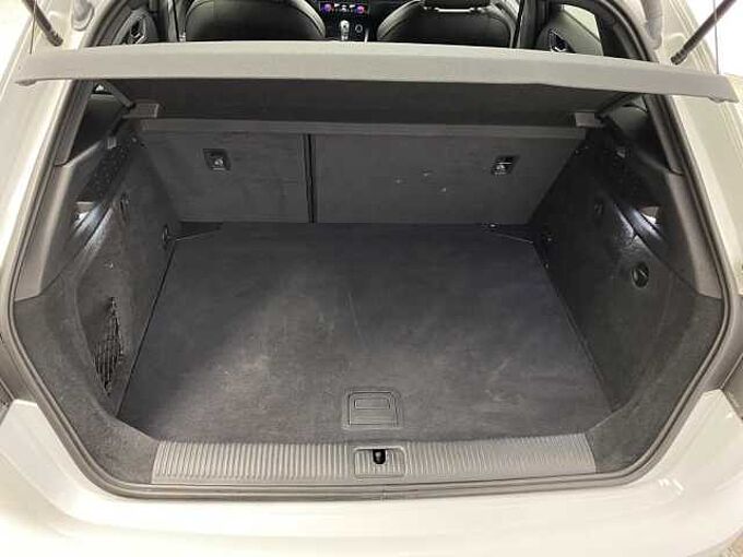 Audi A3 Sportback 1.5 TSI S-Tronic Sport Klima Xenon