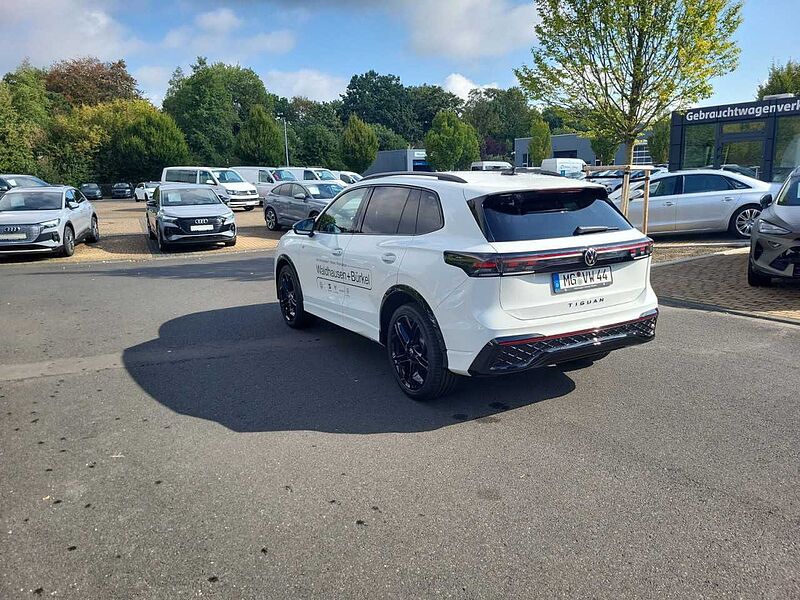Volkswagen Tiguan R-Line 2,0 l TDI SCR 7-Gang- DSG Klima