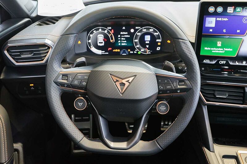 CUPRA Leon ST DSG 1.5 eTSI Pano+Dinamica+eKlappe+Matrix+DCC